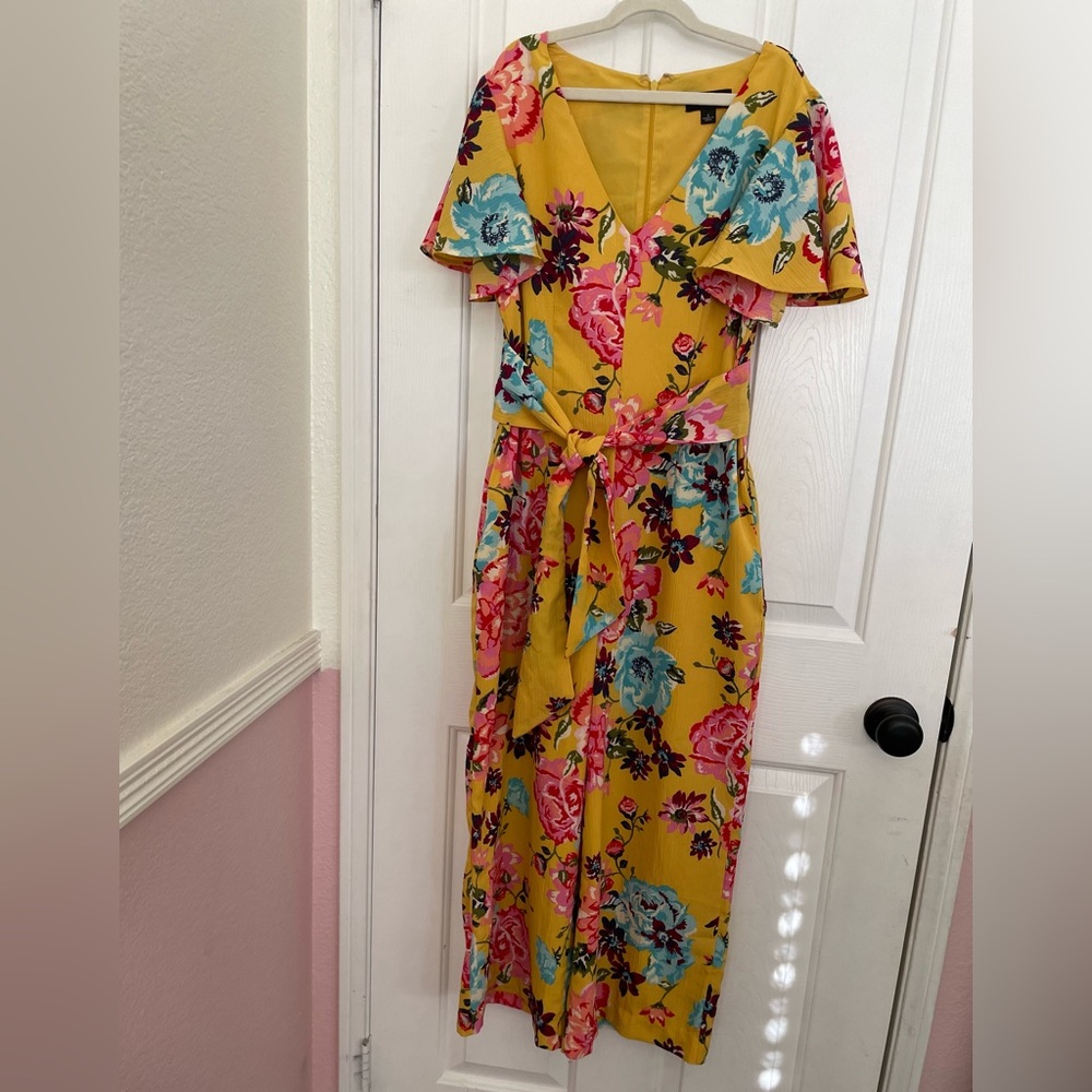 Tahari Romper size 2